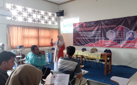 Bersama Dosen UNIMUDA Sorong Papua, Dua Dosen Prodi Matematika FKIP UMC Bahas Desiminasi Hasil APE Berbasis Etnomatika dan Media Pembelajaran ICT
