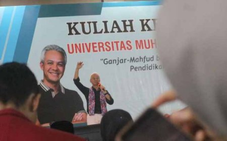 Di Hadapan Ribuan Milenial UMC, Ganjar Sebut Cirebon Bersyukur Punya Prof Rokhmin yang Paham Soal Kelautan