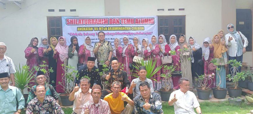 All Out,  Alumni MTs Arjawinangun Cirebon  Dukung Prof. Rokhmin Jadi Anggota DPR RI