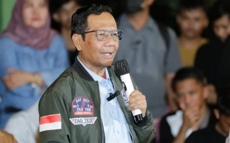 Mahfud Temui Pratikno Minta Menghadap Jokowi, akan Mundur?
