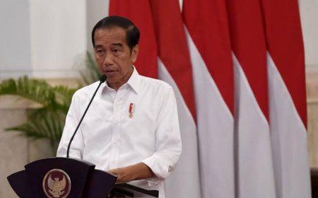 Jokowi Dorong Peserta KIP Belajar Sampai S3