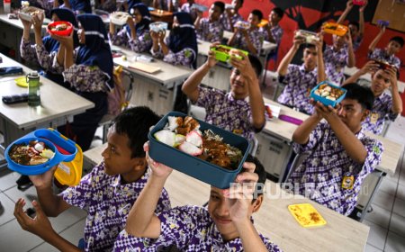 P2G Tak Setuju Jika Progam Makan Siang, Pangkas Dana Bos