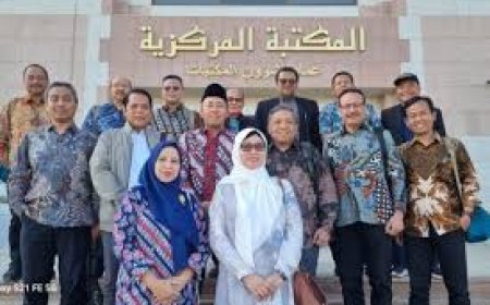 Unesa Bersama Universitas Islam Madinah Perkuat Internasionalisasi