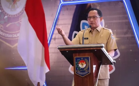 Mendagri :  Pemerataan Pembangunan Desa dan Kota Jalan Serentak