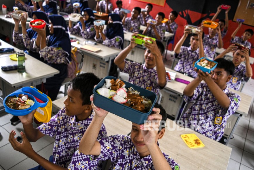 P2G Tak Setuju Jika Progam Makan Siang, Pangkas Dana Bos