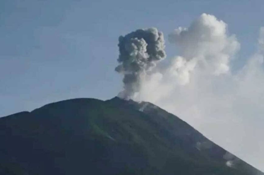 Akibat Abu Vulkanis Ile Lewotolok, Warga 2 Desa Kesulitan Peroleh Air Bersih