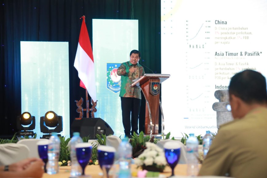 Kemendagri : Cara Agar Warga Desa Tak Berbondong-bondong Ke Kota