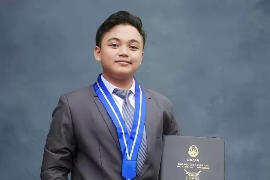 Kisah Deni Anak Petani  dari Cianjur,  Masuk Kuliah Tanpa Tes di UGM