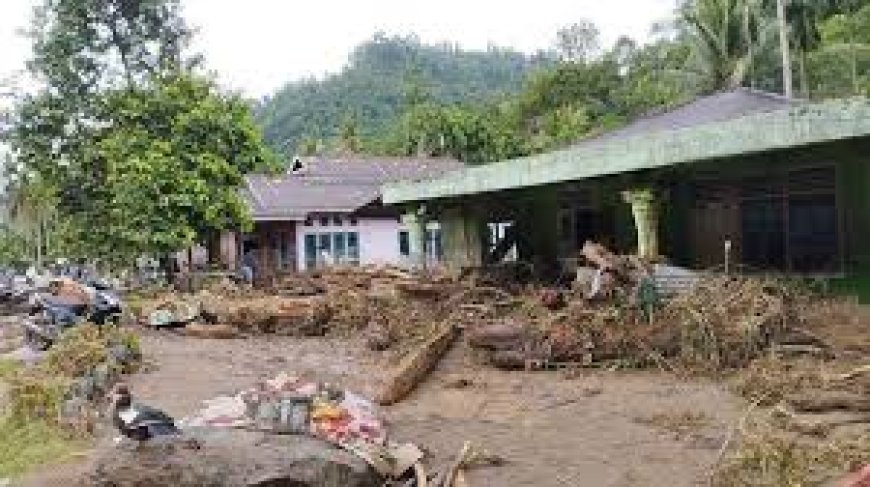 Sumbar, Pemerintah Relokasi Rumah Rusak Akibat Banjir