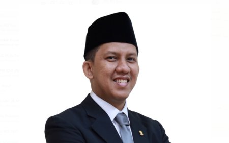 Direktur UT Medan: Selamat Hari Buruh, Dedikasi Terbaik untuk Bangsa