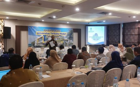 Meningkatkan Kompetensi Mengajar, Universitas Terbuka Medan Gelar Pelatihan Tutor