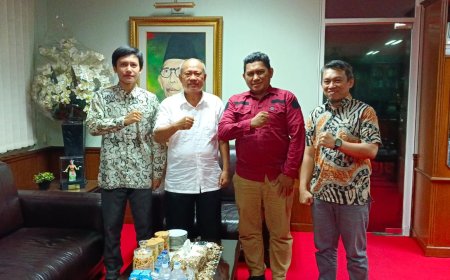 Prof Komarudin Paparkan Potensi Linguistik Terapan di Masa Depan