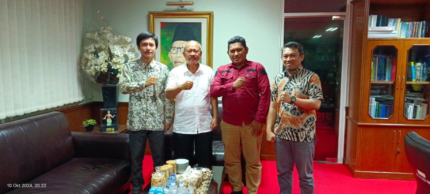 Prof Komarudin Paparkan Potensi Linguistik Terapan di Masa Depan