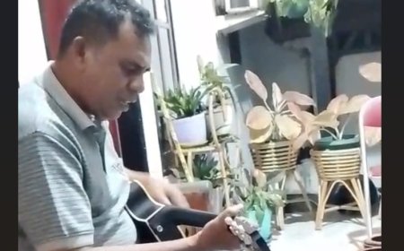 Ayah Kace dan Simfoni Pengabdian