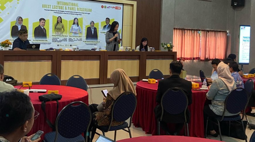 Di FEB UMC, Akademisi Vietnam Paparkan Cara Sukses Transformasi SDM