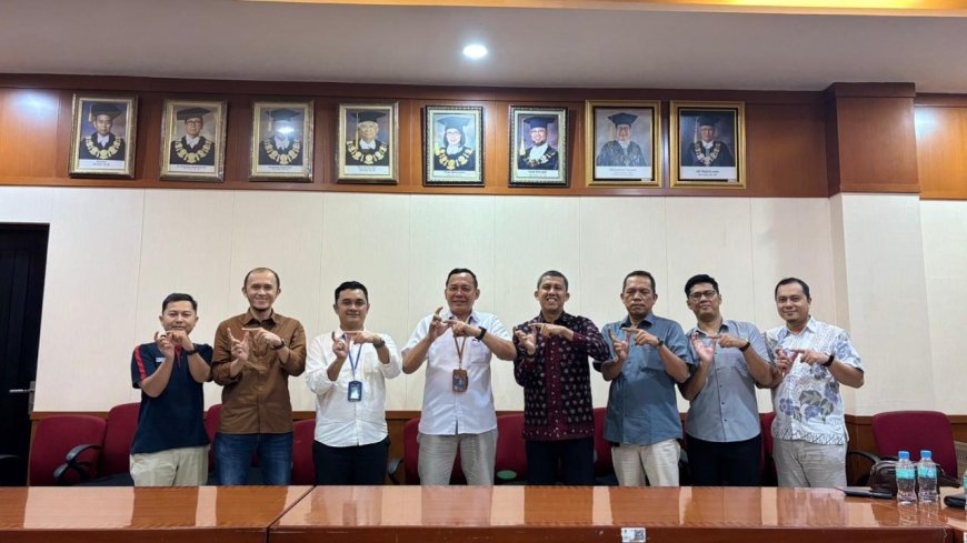 UT Medan Jajaki Kerja Sama Strategis dengan Pos Indonesia Regional 1 Sumatera