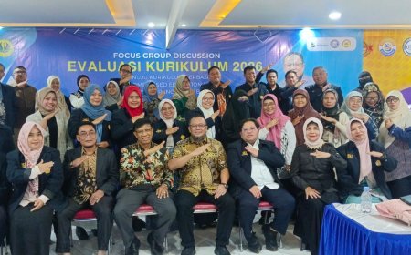 UPS Bekasi  Gelar FGD Evaluasi Kurikulum 2026: Strategi Menuju Akreditasi Unggul Berbasis OBE