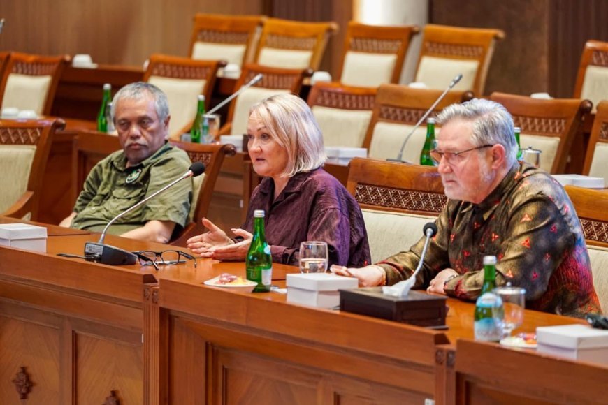 DPR RI Terima Kunjungan Delegasi Parlemen Inggris Bahas Konservasi dan Pembiayaan Taman Nasional