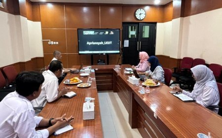Tingkatkan Tata Kelola Administrasi: UT Medan bersama Unit Kearsipan UT Lakukan Penyusutan Arsip Tahap II