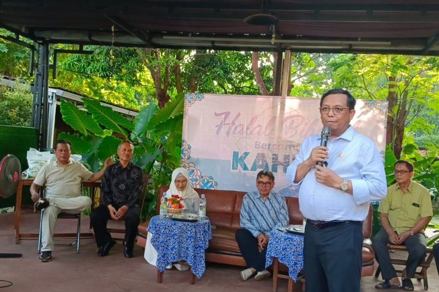 Penuh Kehangatan, Kang Hero Rayakan Ulang Tahun ke-57 Bersama Aktivis HMI dan Tokoh ICMI Cirebon