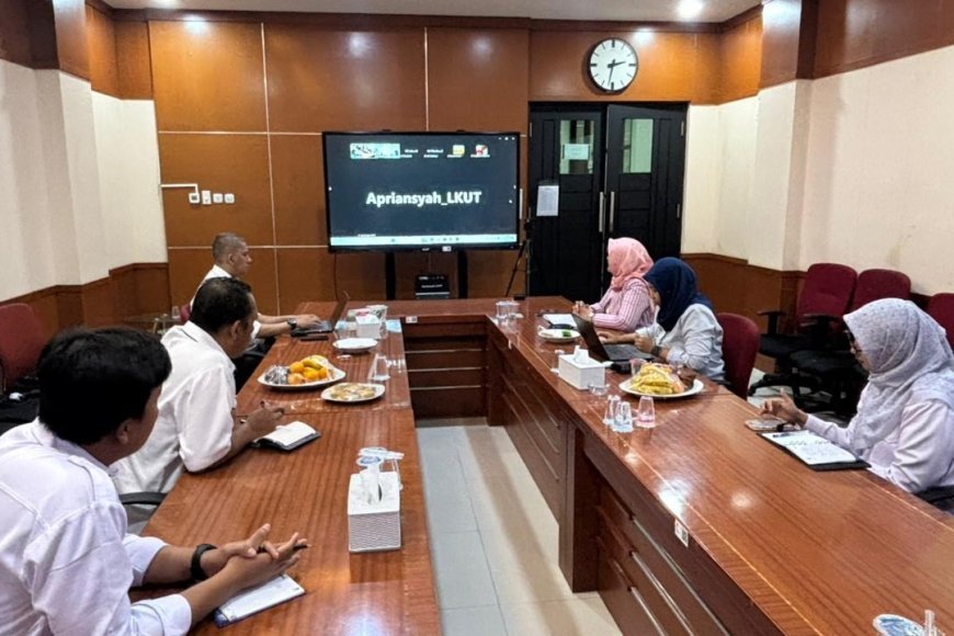 Tingkatkan Tata Kelola Administrasi: UT Medan bersama Unit Kearsipan UT Lakukan Penyusutan Arsip Tahap II