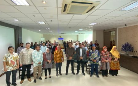 Sekolah Pasca Sarjana UNJ Gelar Wicara Pembelajaran Bahasa Indonesia Berbasis Projek