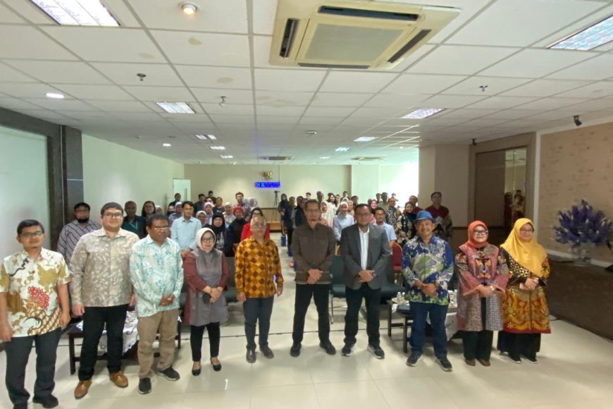 Sekolah Pasca Sarjana UNJ Gelar Wicara Pembelajaran Bahasa Indonesia Berbasis Projek
