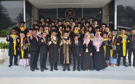 Wisuda UT di KBRI Kuala Lumpur, Teguhkan Komitmen Pendidikan Tanpa Batas bagi Warga Indonesia di Malaysia